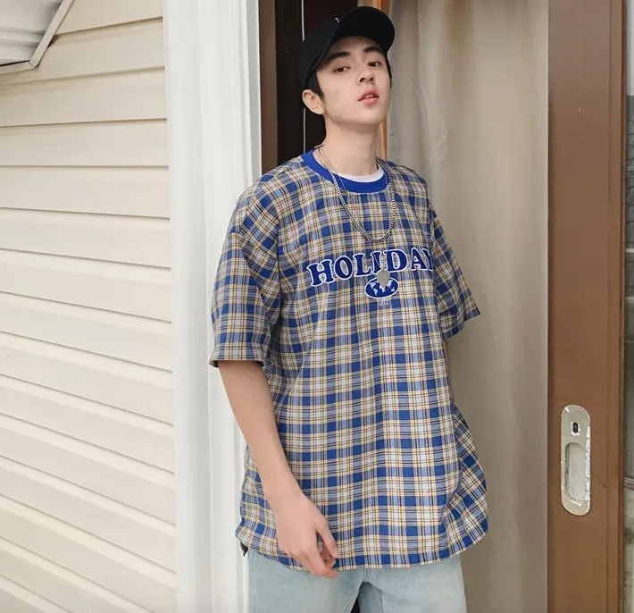 [Korean Style] Holiday Printing Plaid T-shirts