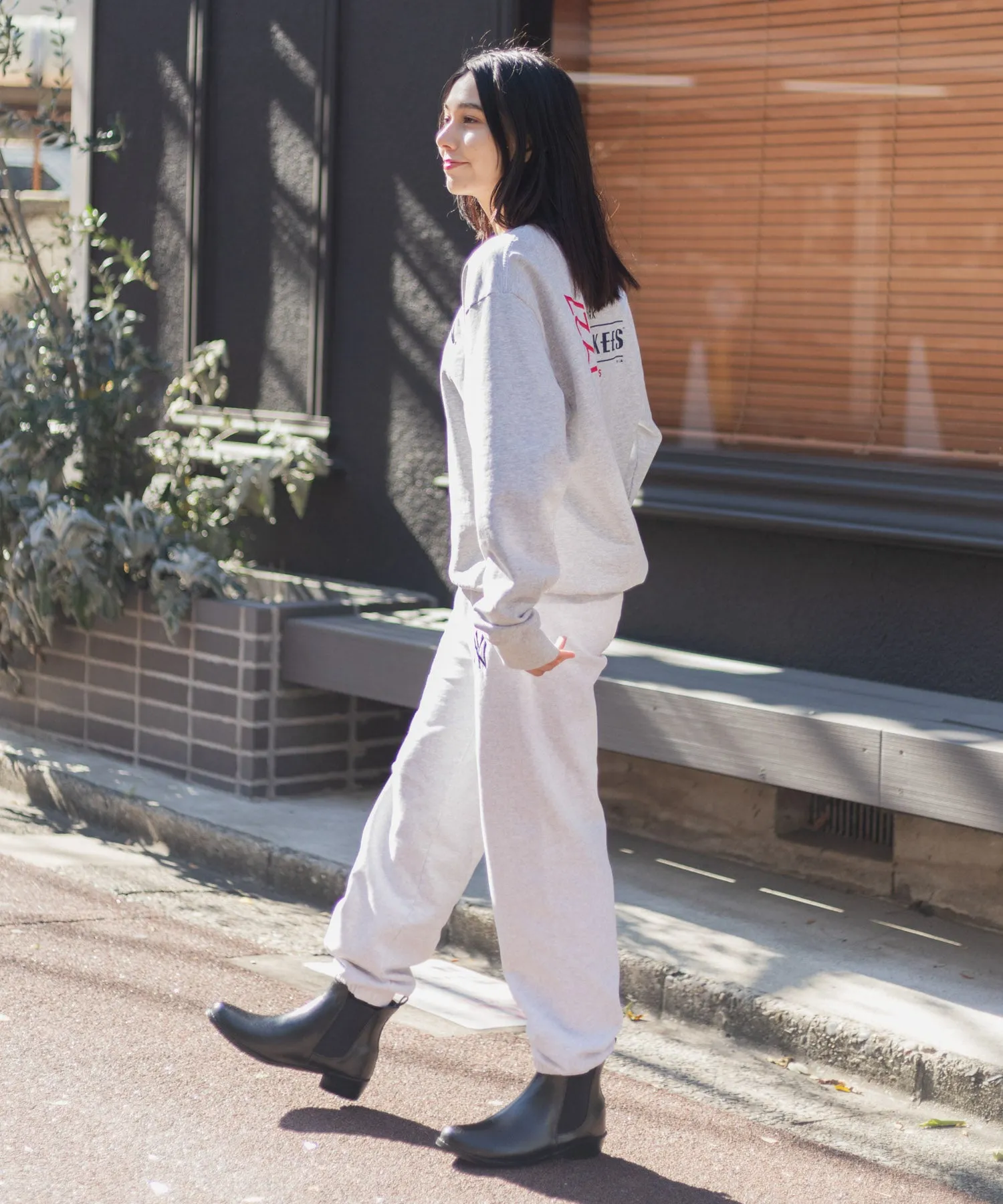【MEN , WOMEN】Sporty&Rich Champions Crewneck