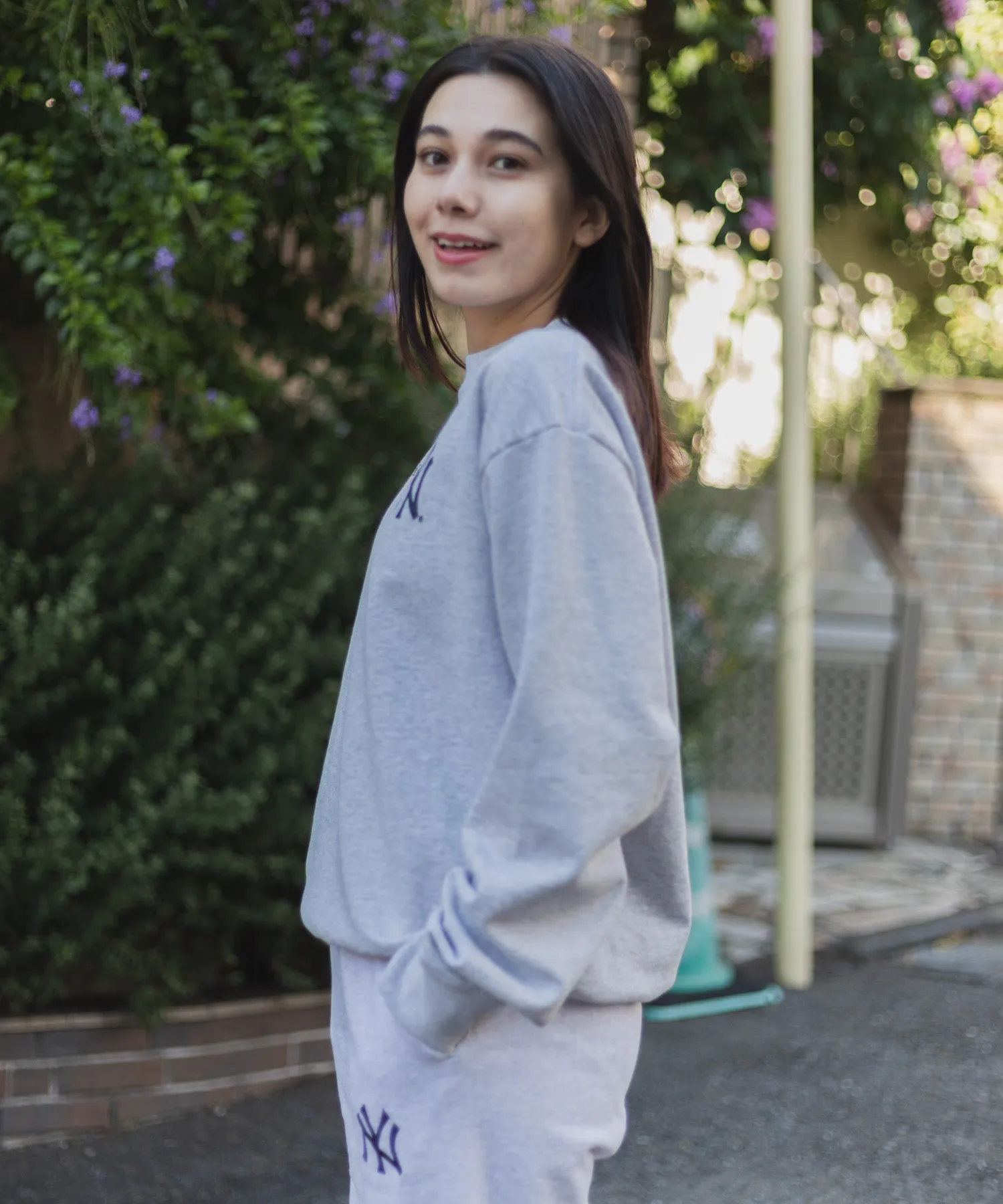 【MEN , WOMEN】Sporty&Rich Champions Crewneck