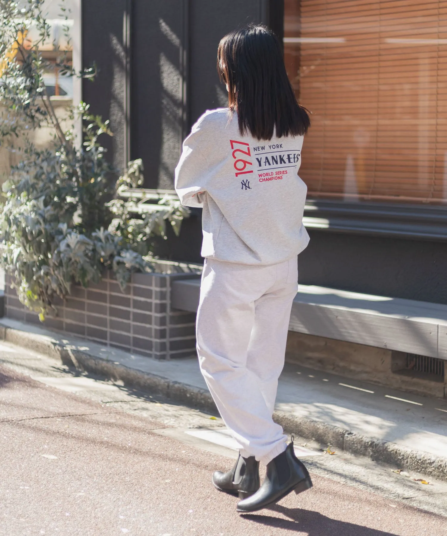 【MEN , WOMEN】Sporty&Rich Champions Crewneck