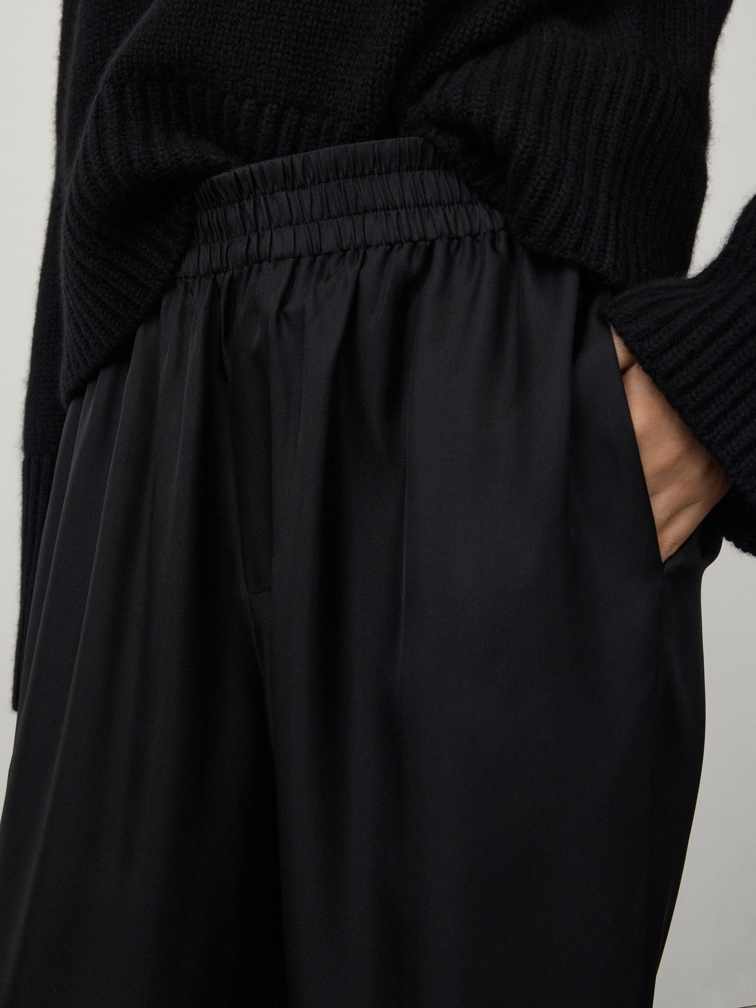 The Wide Leg Trousers